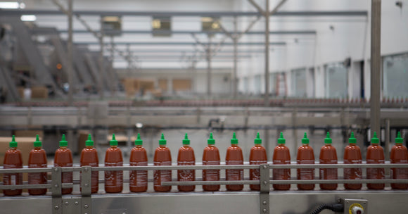 5 Signs Sriracha Is Still The Hottest Sauce Of The Moment