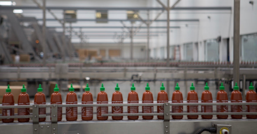 5 Signs Sriracha Is Still The Hottest Sauce Of The Moment