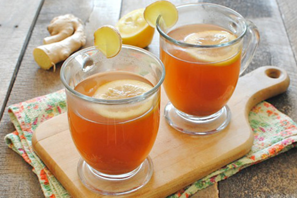 Nom Alert: Sriracha Honey Hot Toddy