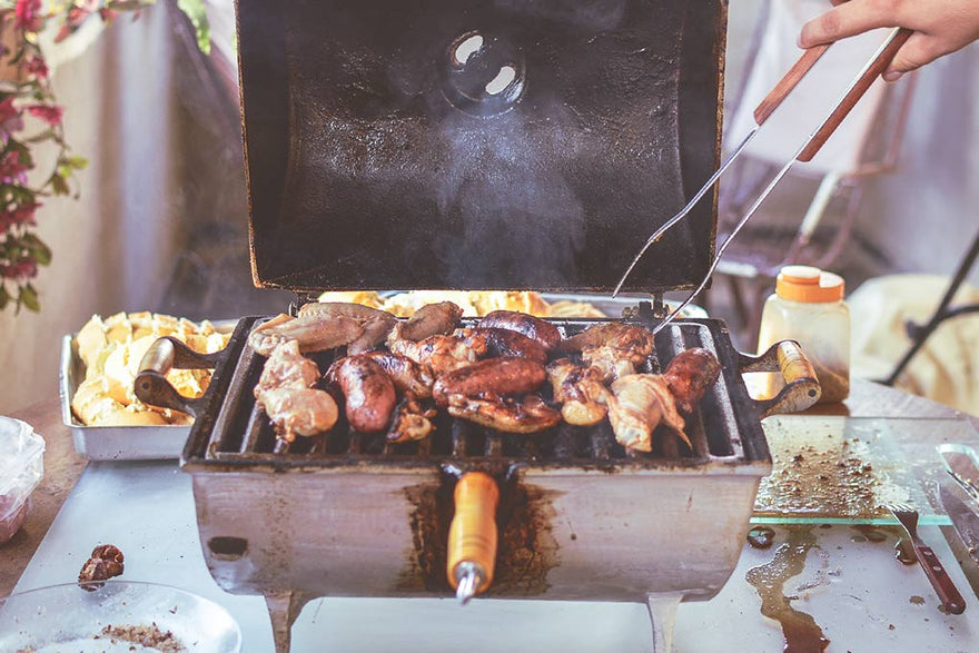 Nom Alert: Beer & Sriracha Grilled Chicken Wings