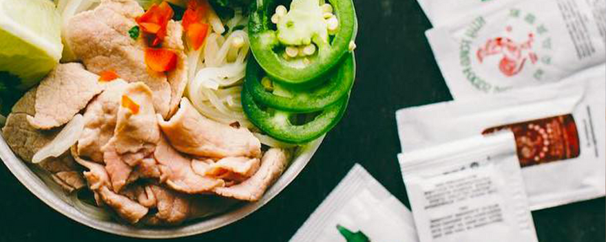 Sriracha2Go: Your Go-To Source for Huy Fong Sriracha Packets Amid the Shortage