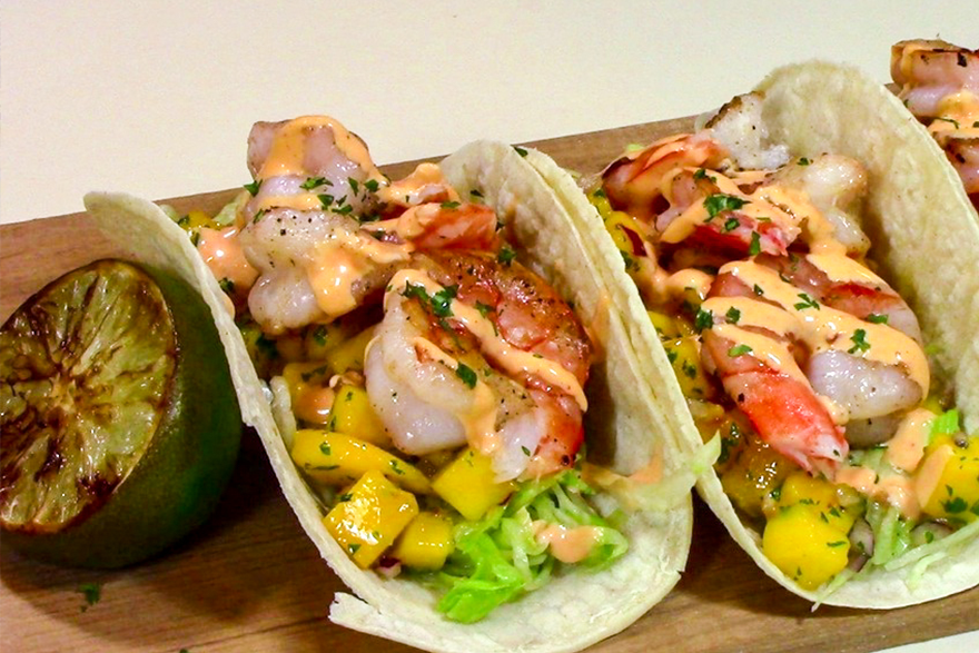 Nom Alert: Simple Recipe for Sriracha, Mango, Shrimp Tacos!